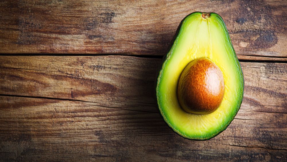 Wie schneidet man eine Avocado richtig? – Einfache Anleitung