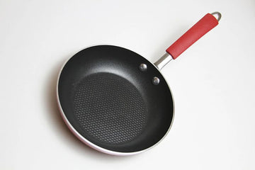 Teflon-Pfanne giftig? Risiken, Fakten & sichere Anwendung