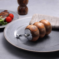 Salzstreuer & Pfeffermühle – 2er Set aus Akazienholz / VIP